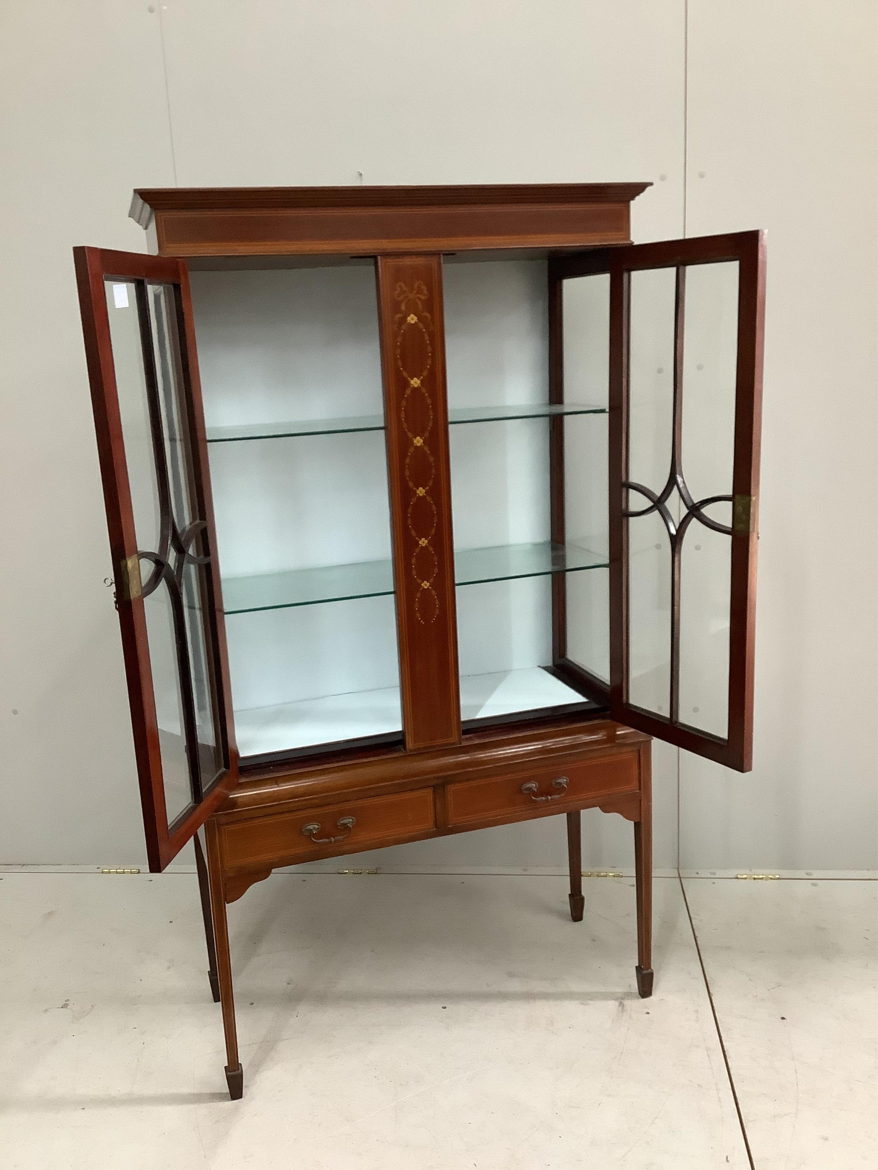 An Edwardian inlaid mahogany display cabinet, width 92cm, depth 38cm, height 169cm